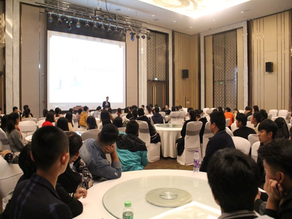 我系开展2016级酒店管理专业认知实习 我系开展2016级酒店管理专业认知实习