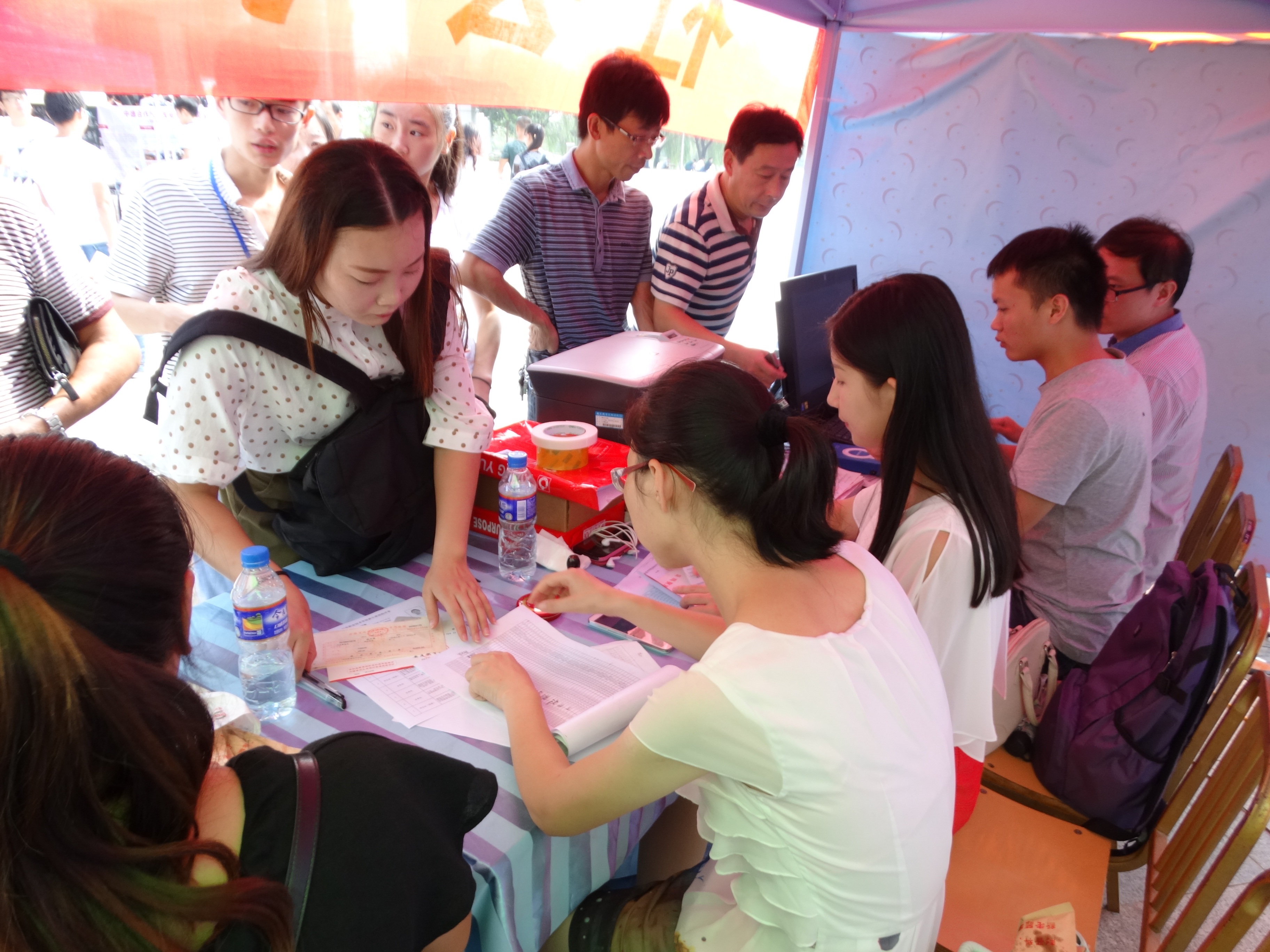 我系2015年迎新工作顺利开展