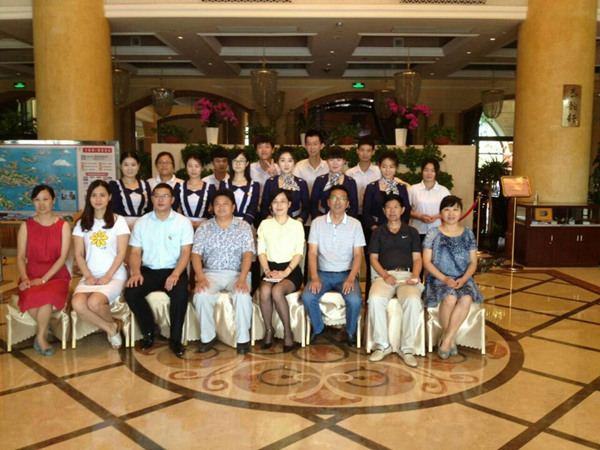 我系暑期赴企业看望顶岗实习学生 我系暑期赴企业看望顶岗实习学生