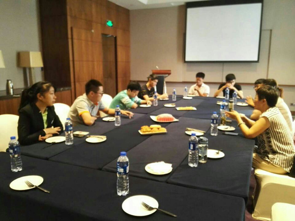 我系暑期赴企业看望顶岗实习学生 我系暑期赴企业看望顶岗实习学生