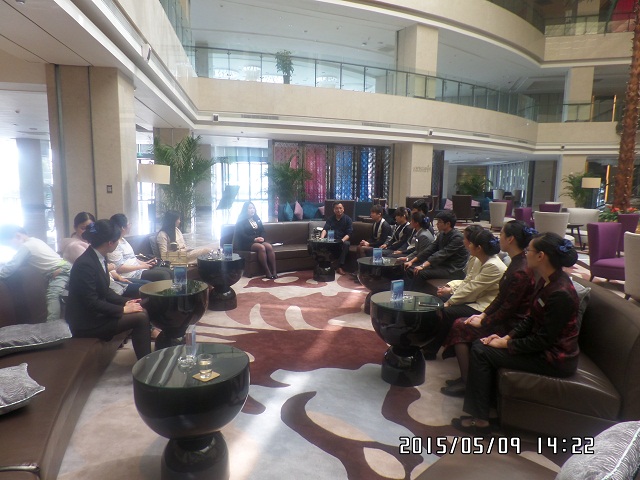 我系看望实习学生