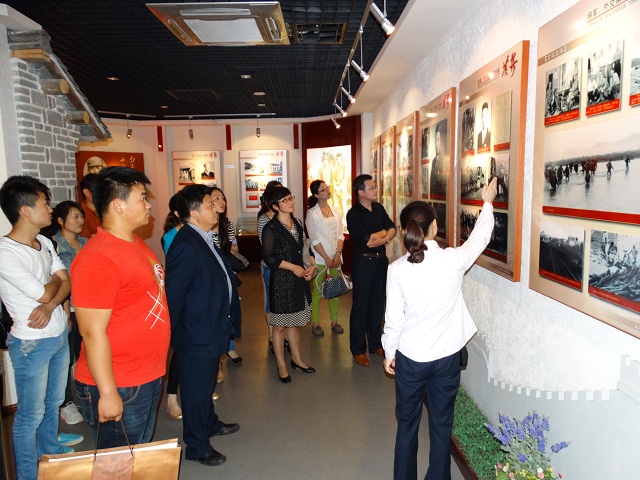 社会事业系党总支开展革命传统和廉政警示教育活动 社会事业系党总支开展革命传统和廉政警示教育活动