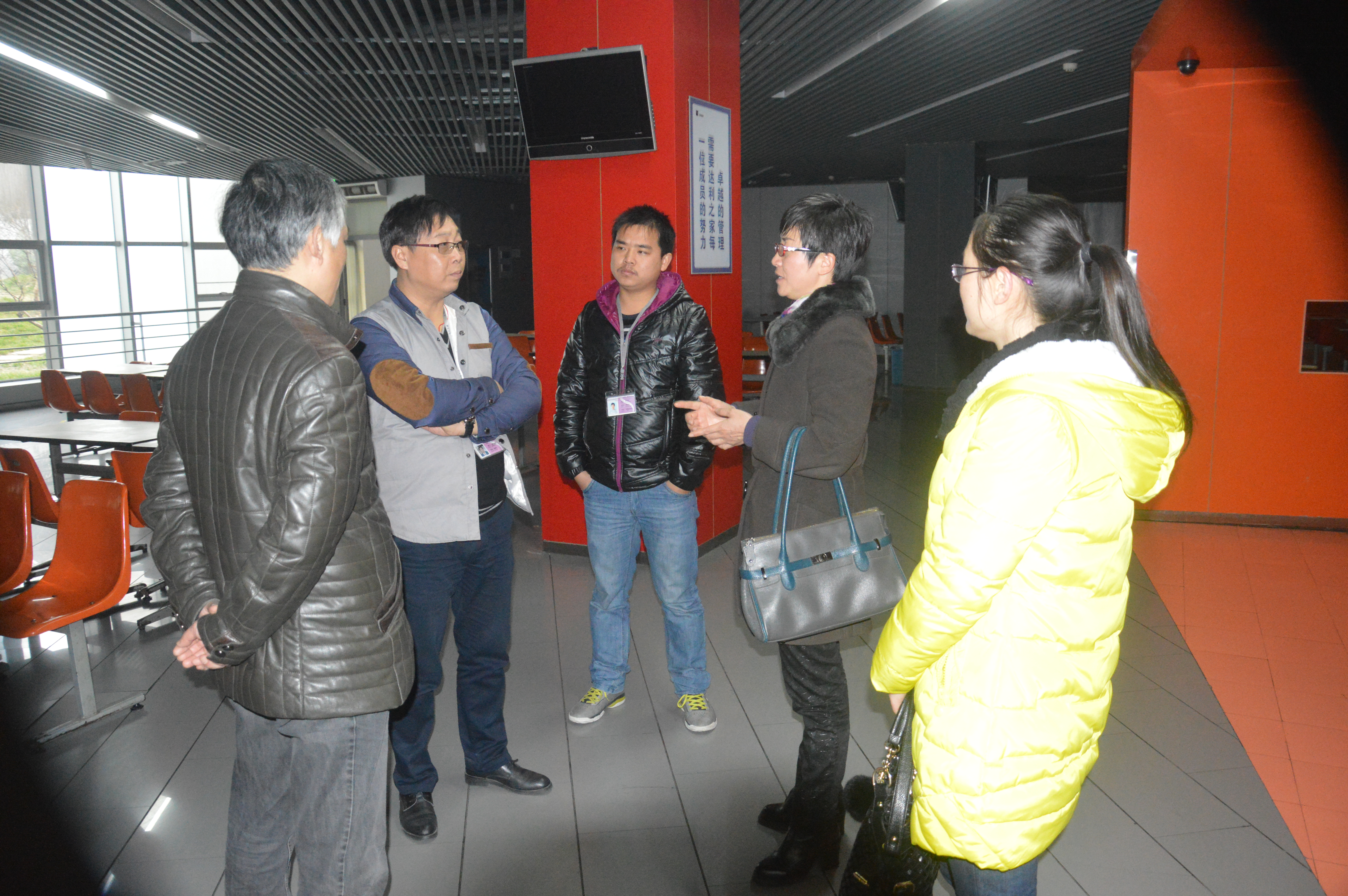 我系开展服装设计专业建设调研活动