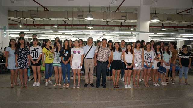 我系利用暑期看望顶岗实习生