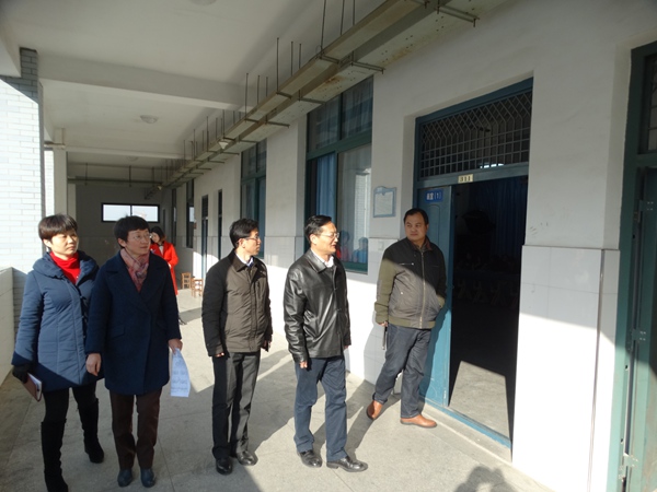 院领导来我系查看开学第一课